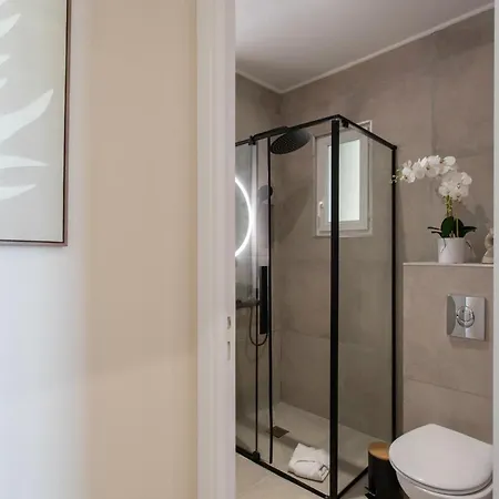 #52 Staywiz Us - Etoile ,central, Balcony, Ac-5 Min P Massena 아파트 *