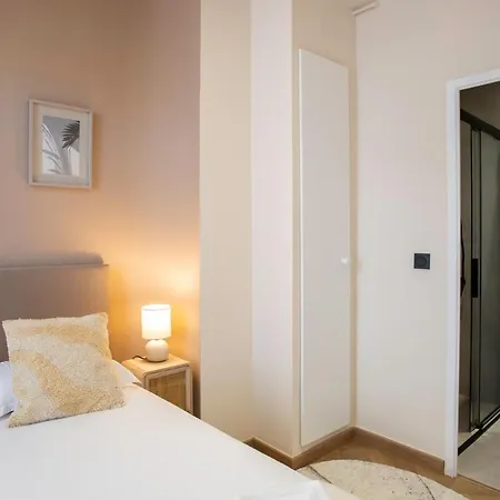 #52 Etoile ,central, Balcony, Ac-5 Min P Massena 尼斯